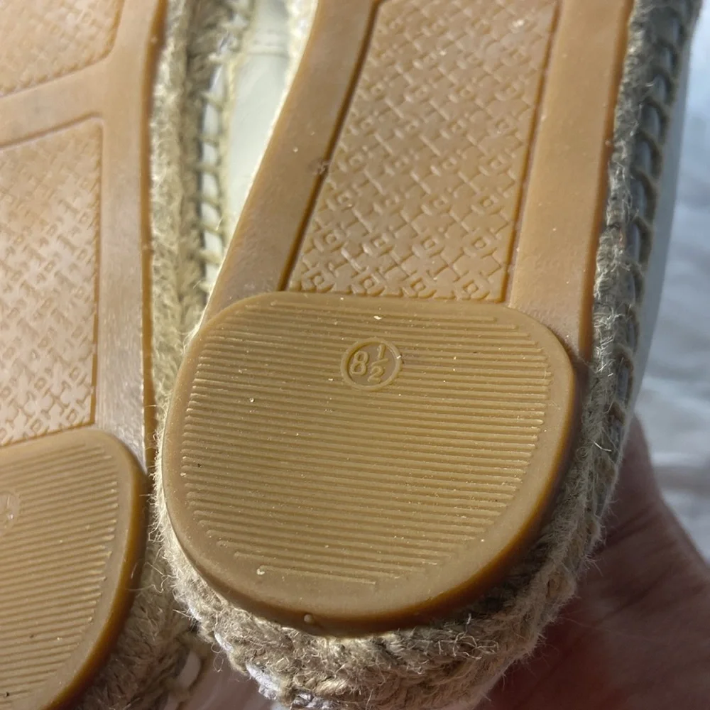 Like new Tory Burch White and Black Cap Toe Colorblock Espadrilles Flats